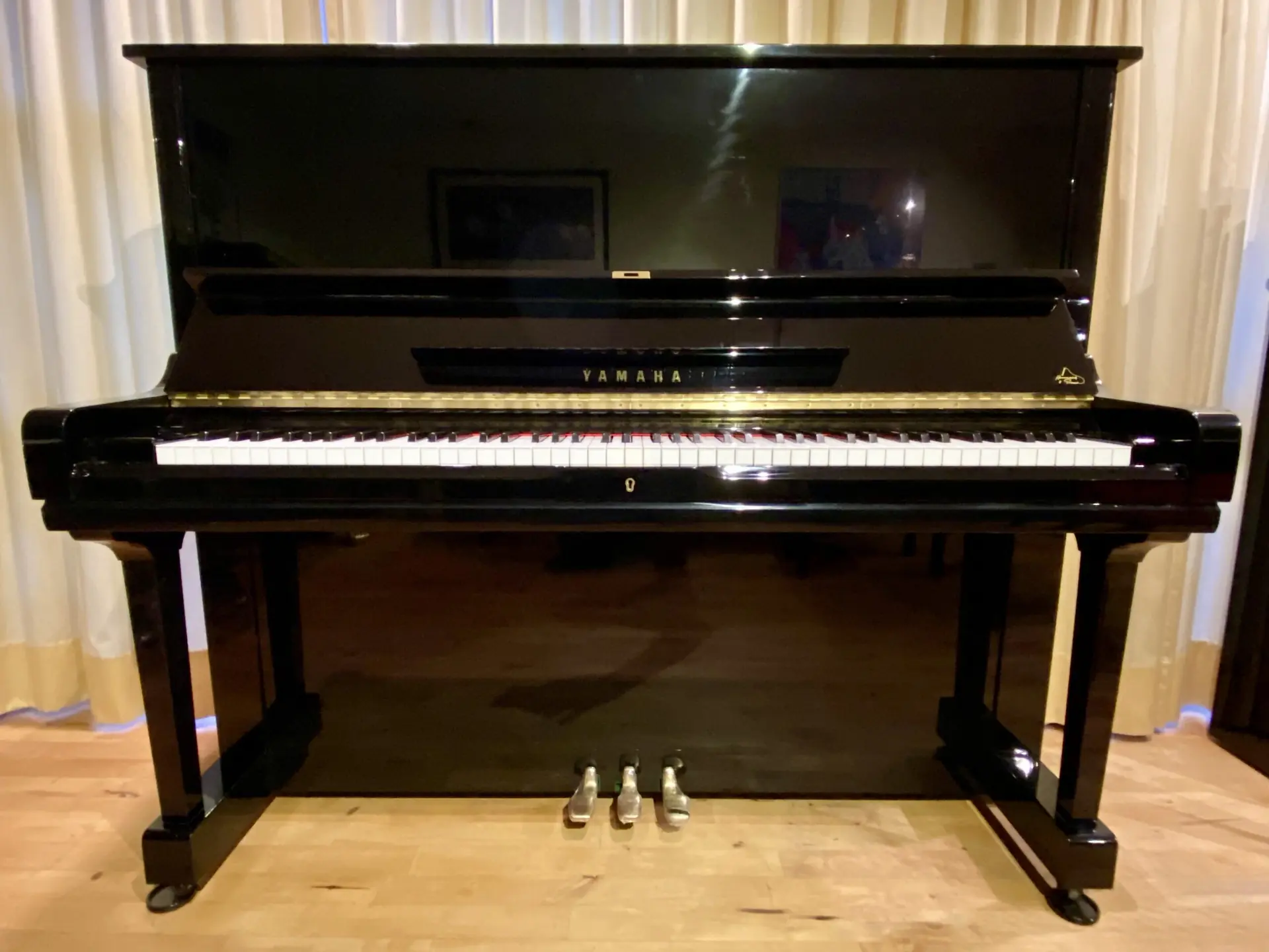 Yamaha U3 Silent