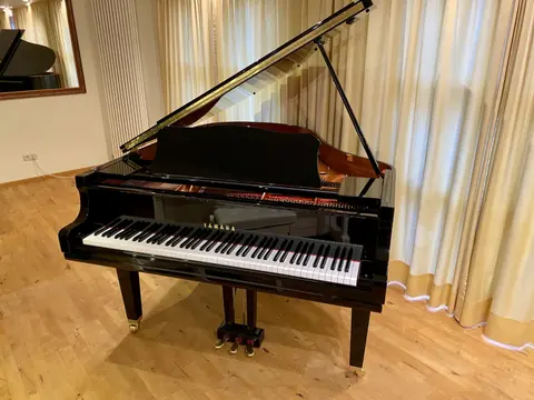 Offen Front seitlich